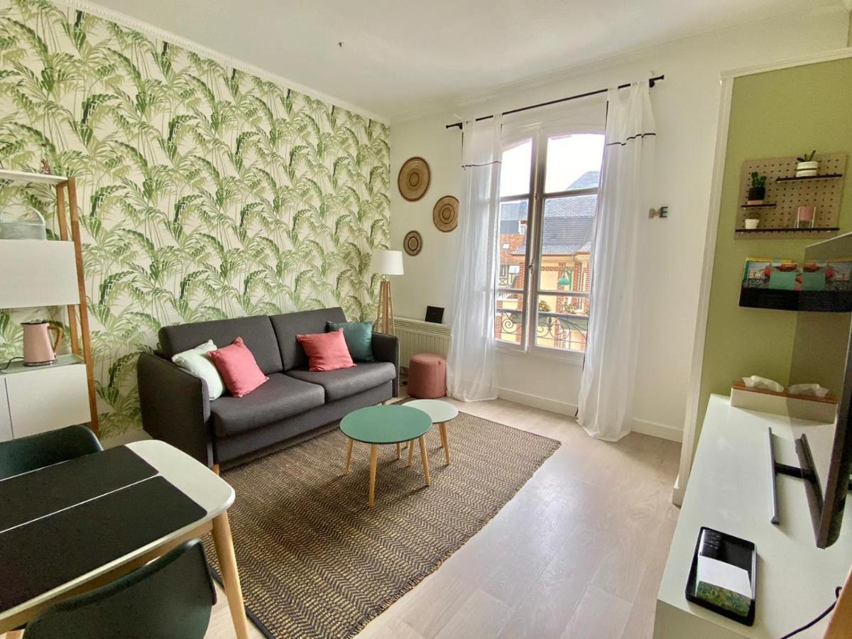 We Sea Apartment โดวีลล์ ภายนอก รูปภาพ